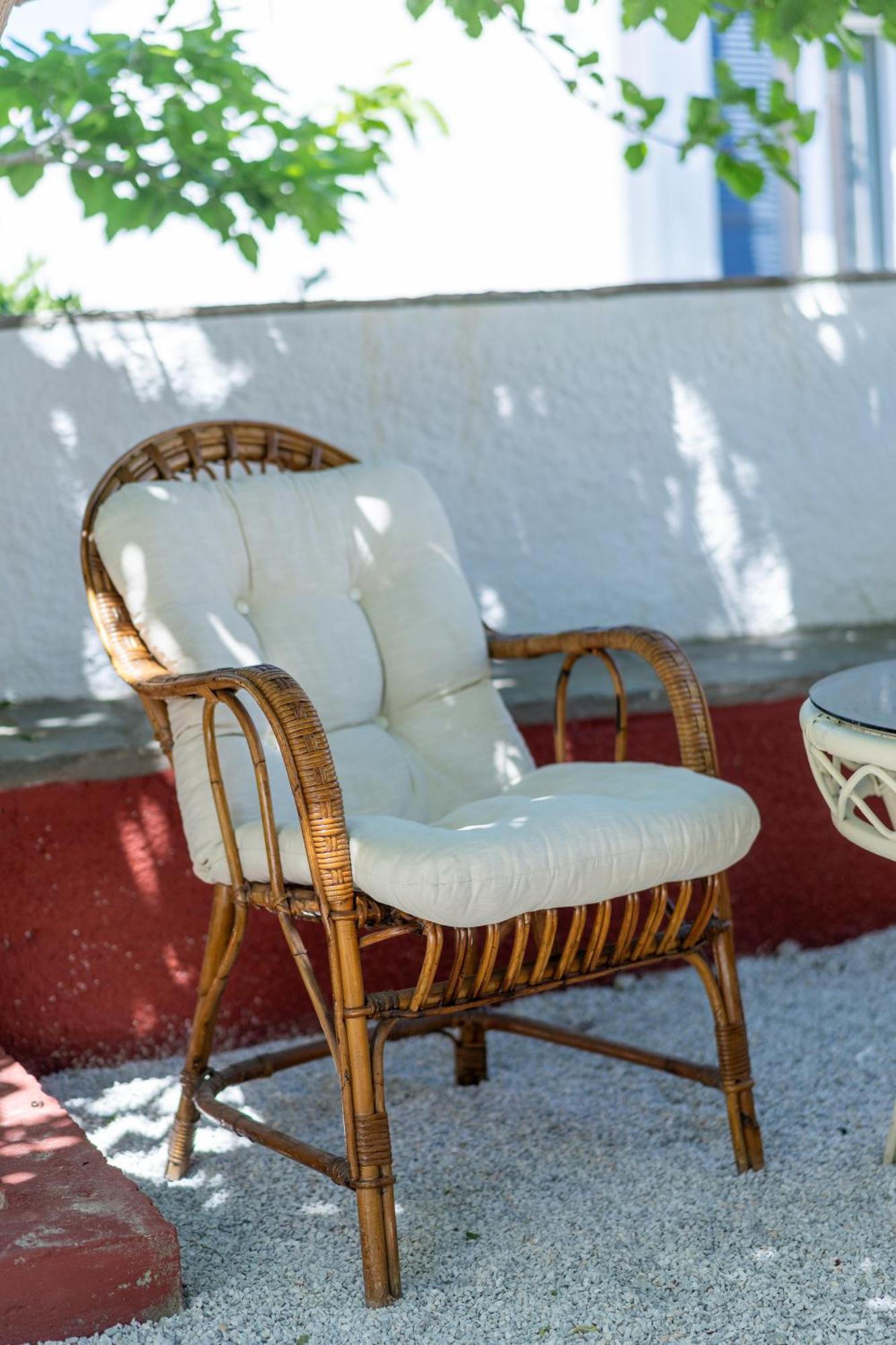 Spacious Home With Yard, Mytilene Lesvos 외부 사진