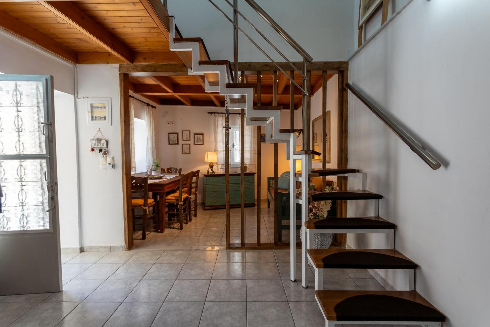 Spacious Home With Yard, Mytilene Lesvos 외부 사진